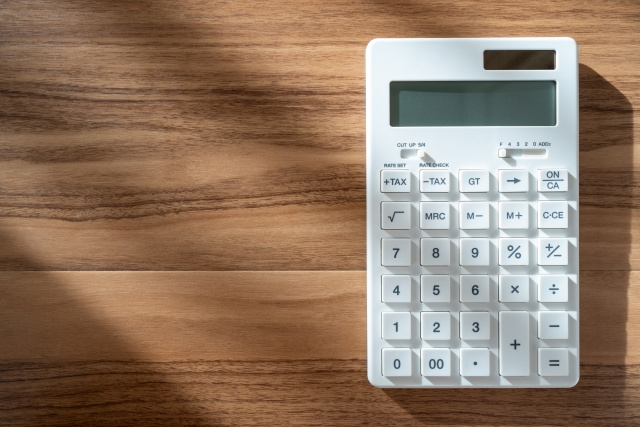 こたつの電気代は他の暖房器具よりも高い?