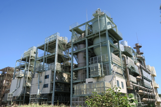 工業専用地域で土地活用をおこなうメリット・デメリット