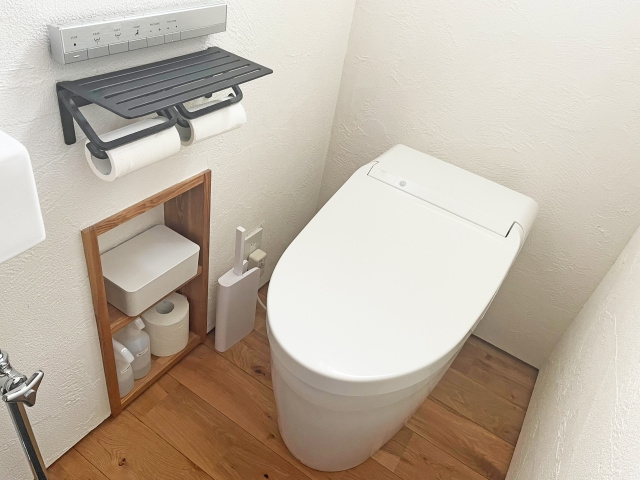 賃貸物件でトイレが故障したら誰に相談する?大家の負担と法的リスクも解説