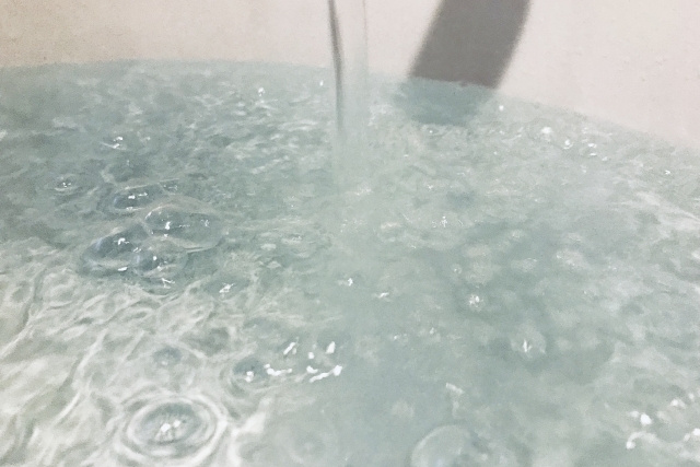電気給湯器やエコキュートでも追い焚きはできる?