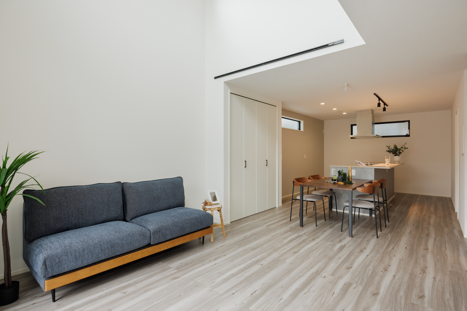 GOOD HOUSE