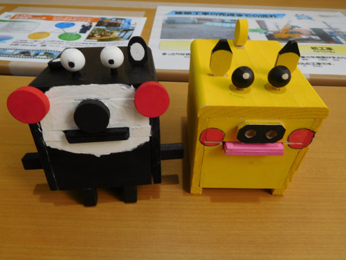 【大工さんとつくろう!親子木工教室会場の様子】