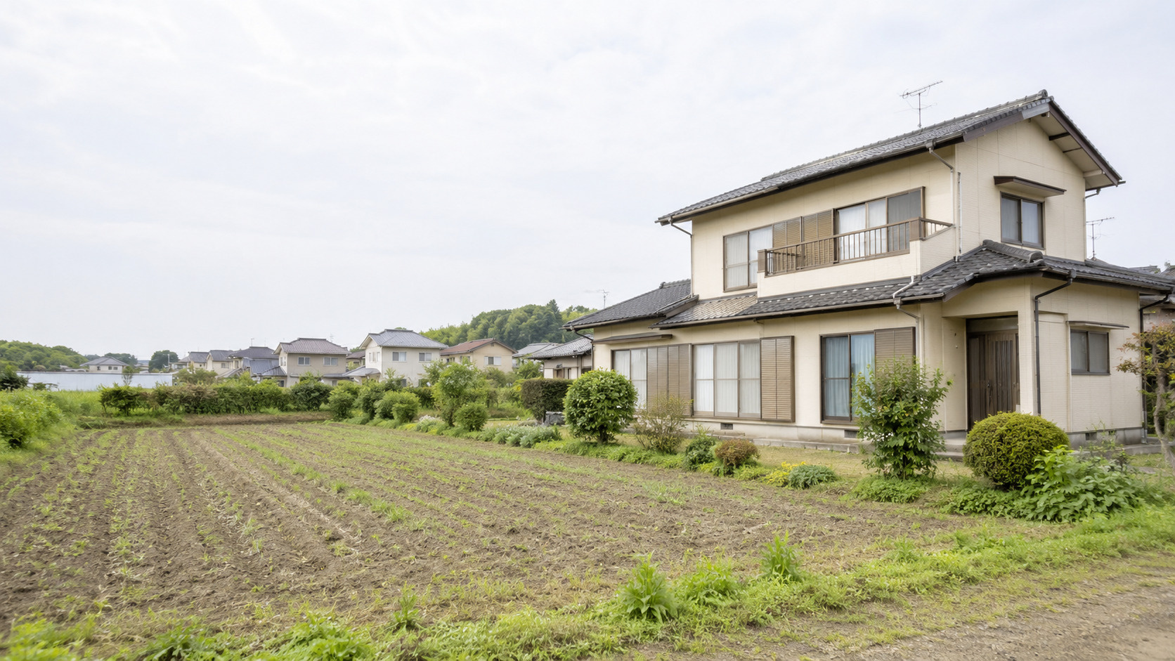 農地付きの空き家を売りたいときは?売却のポイントや事前準備について解説