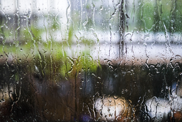 大雨予報時に賃貸住宅で行う安全対策