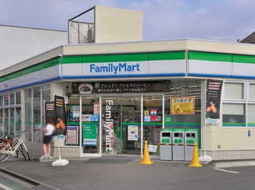 コンビニエンスストア ファミリーマート 小平光ヶ丘店
