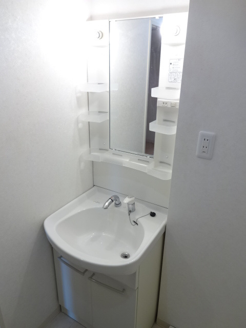 La Douceur千葉中央の独立洗面台