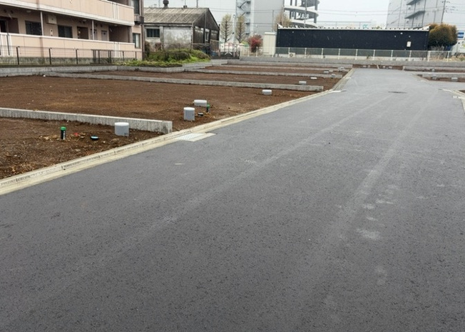 【外観】 | 土地の面積＝住宅面積ではありません。建ぺい率の問題などで、土地のある場所によって住宅を建てられる面積は限られています。高さもしかり、「土地」という言葉の中には、建築条件も含まれると考えておきましょう。