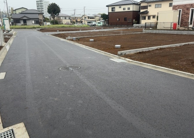 【外観】 | 物件の詳細については、現地を見てわかること以外に、役所や法務局などで調べないとわからないことがあります。そのため、現地に行く場合は、もしこの物件を買ったらどのような生活ができるかをイメージしましょう。