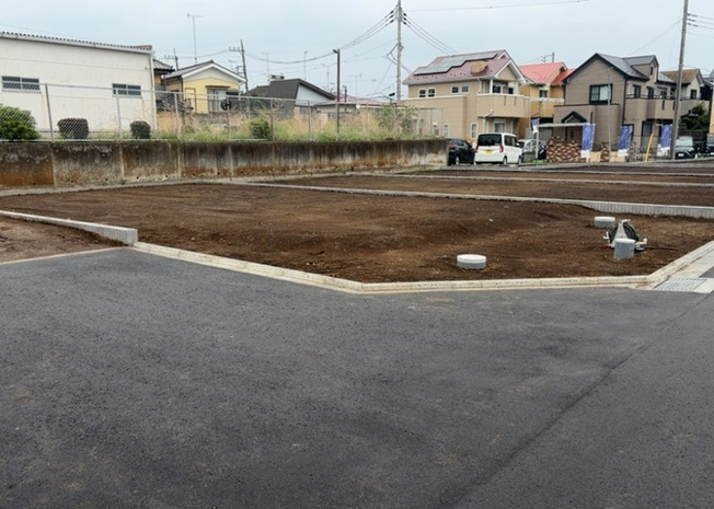 【外観】 | 土地の面積＝住宅面積ではありません。建ぺい率の問題などで、土地のある場所によって住宅を建てられる面積は限られています。高さもしかり、「土地」という言葉の中には、建築条件も含まれると考えておきましょう。