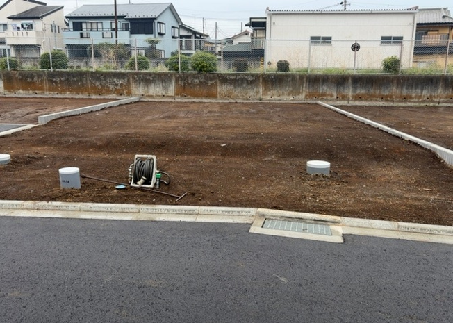 【外観】 | 販売されている全ての土地が、宅地用の土地であるとは限りません。都市計画法に基づき、基本的に住宅を建てることができるのは土地計画区であることに加え、市街化区域として定められている地域のみとなっています。