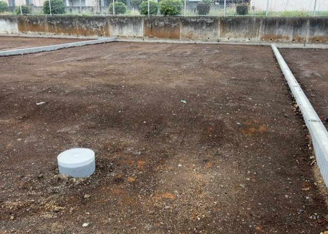 【外観】 | 家を建てる前提で土地を探している場合、地盤の丈夫さは譲れない条件の一つです。地盤が脆弱だと追加工事が必要となります。また、過去に地盤沈下や液状化現象を起こした土地は、できるだけ避けた方がいいでしょう。