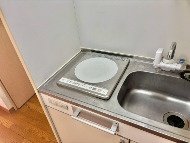 リバーサイド市川のキッチン