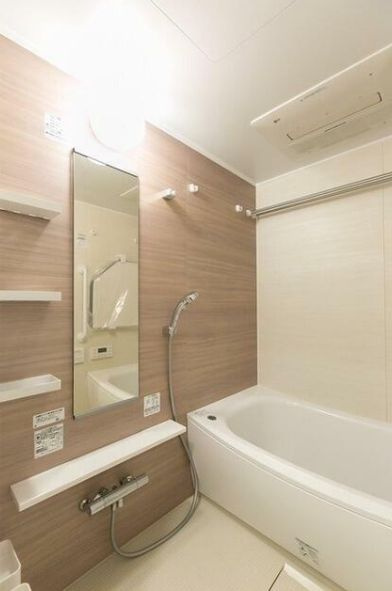 ブランズ川口本町の浴室|別号室参考写真です。