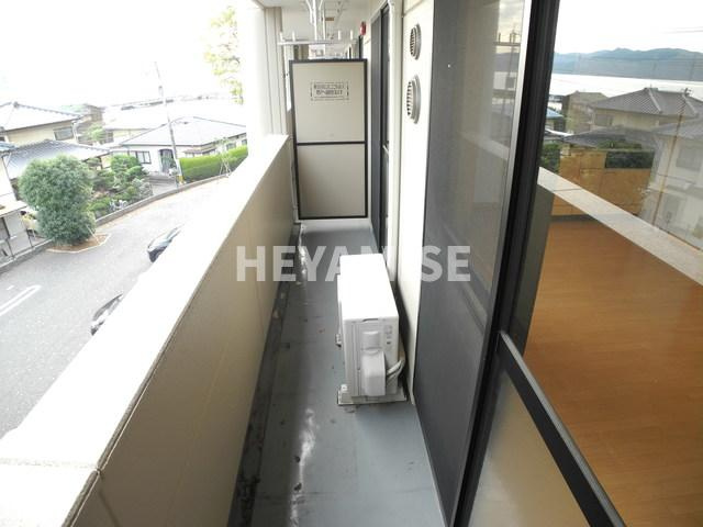 ベルメゾン久原のバルコニー|※室内画像は別部屋のもの