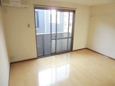 【居間・リビング】 | マレ・バスティーユ