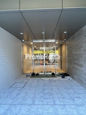 ラティエラ秋葉原のエントランス