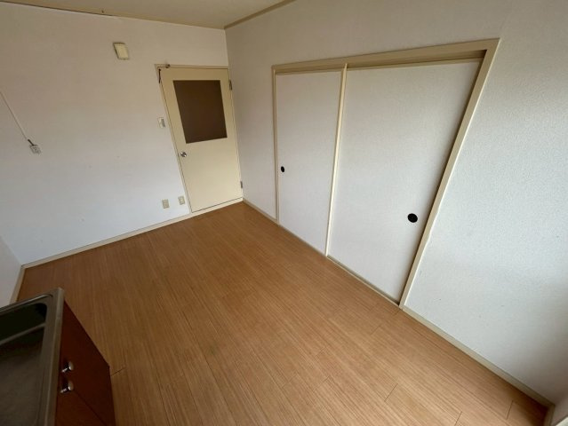 昭郷ツインハイツの居間・リビング