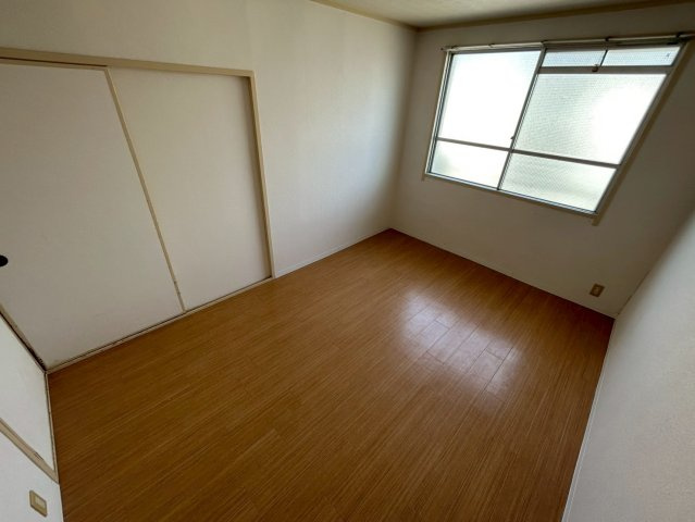 昭郷ツインハイツの居間・リビング