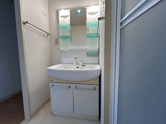 昭郷ツインハイツの洗面所