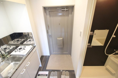 【玄関】 | サンコービル