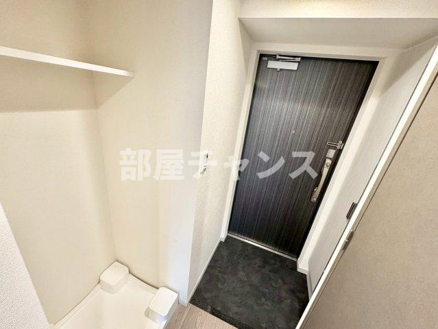 プレサンス千種駅前レガートの玄関