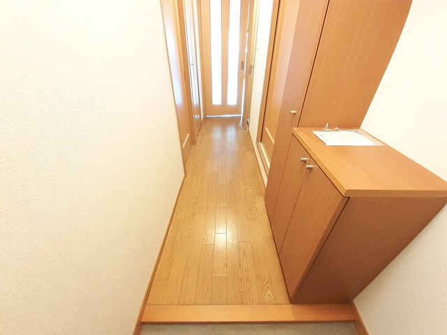 サンライズヴィラひたち野Ａ棟の玄関|玄関