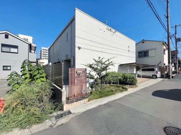 神戸市長田区苅藻通４丁目のアパート