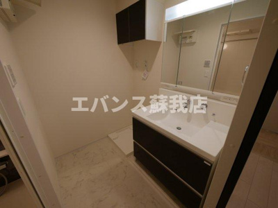 【洗面所】 | アーバンパレス | 明るい洗面所です