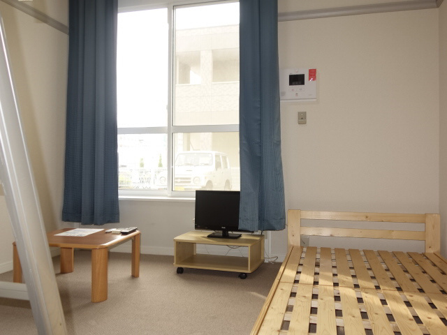 明石市大久保町西脇のアパートの居間・リビング