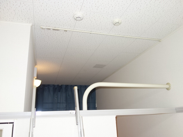 明石市大久保町西脇のアパートの寝室