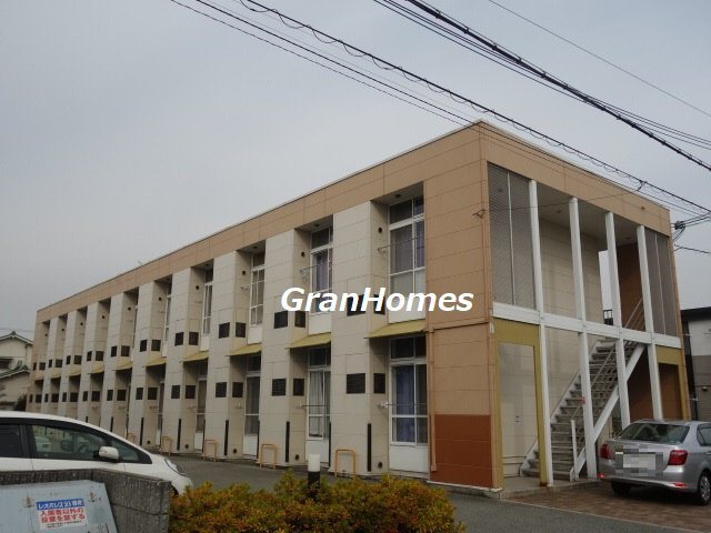 明石市大久保町西脇のアパートの外観