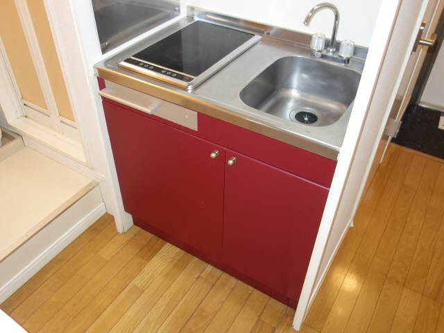 レオパレスベルフォールのキッチン