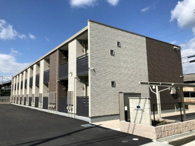 三木市平田のアパート