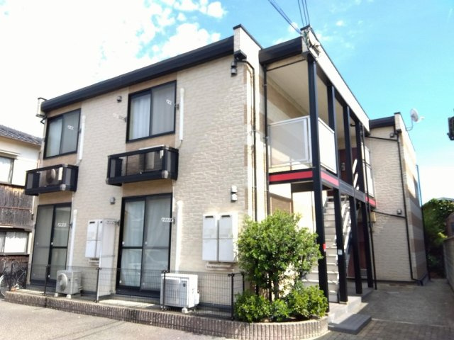 レオパレスコンフォート明石の外観