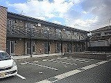 三木市志染町中自由が丘２丁目のアパートの玄関
