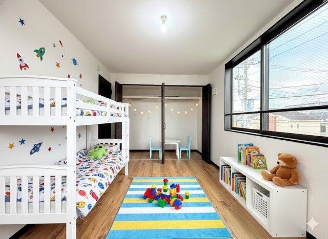 岡本2丁目　新築戸建てのその他|［モデルハウス］◆気持ちの良い風が室内へ入り込む居室。家具を配置しても広々ご利用いただけます！！
