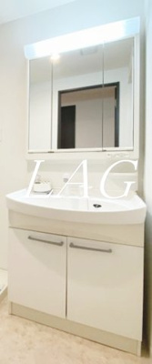 【洗面所】 | コウジーコート | 洗面台です。