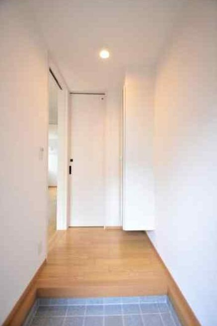 杉並区天沼１丁目のアパートの玄関