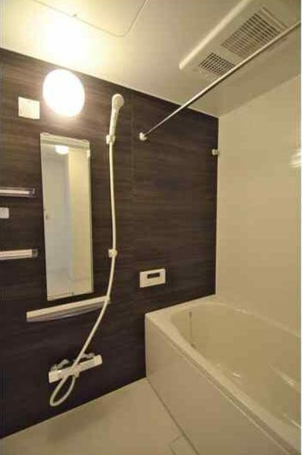 杉並区天沼１丁目のアパートの浴室