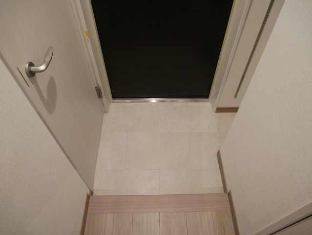 【玄関】 | ウェルスクエア山坂