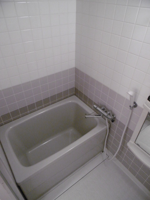 アーバンライフ本山中町の浴室