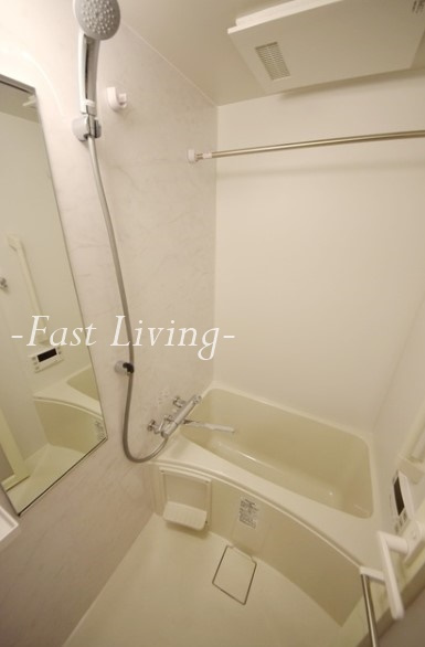 市谷仲之町ビューアパートメントの浴室