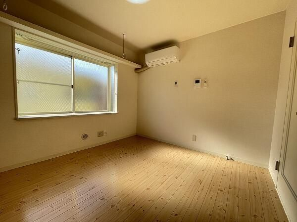 サンアベニューⅡＡの居間・リビング