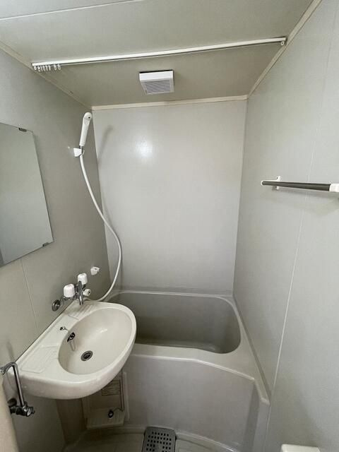 サンアベニューⅡＡの浴室