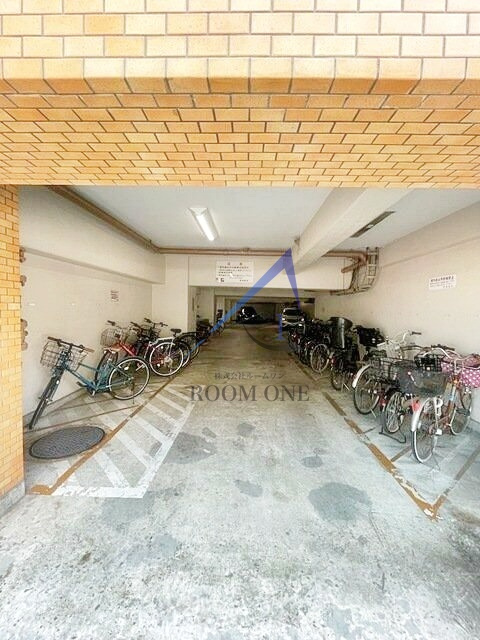 ライオンズプラザ亀戸のその他共用部分|駐輪場です