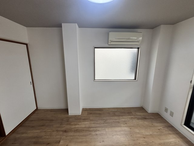 ウエストイン六甲の居間・リビング