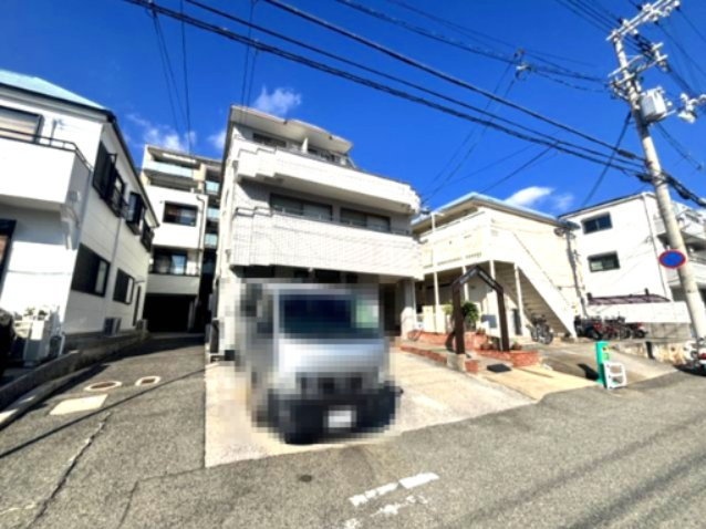 ウエストイン六甲の外観