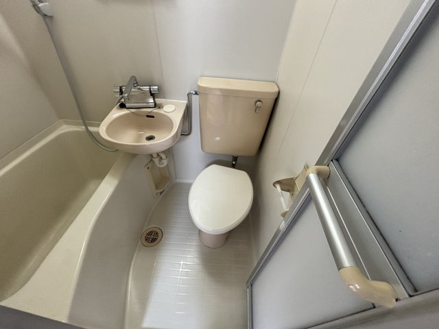 ウエストイン六甲のトイレ