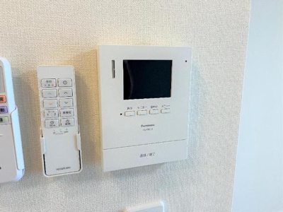 【内装】 | Rielis～リエリス～ | カメラ付インターホン（イメージ）