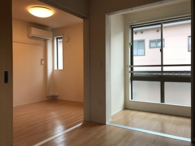 【居間・リビング】 | アメニティーハウス | リビング